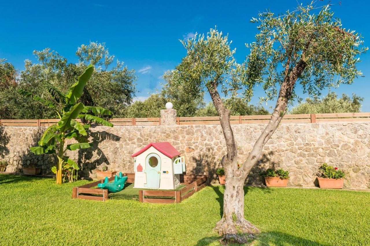 Villa Maxim With Private Pool & Tennis Court Halikounas Exterior photo