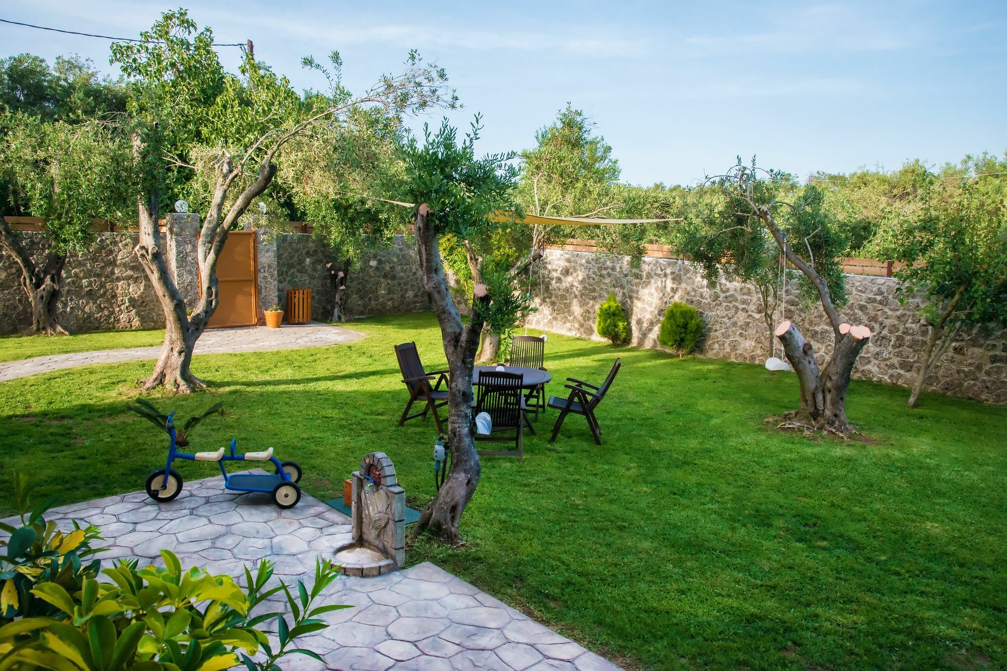 Villa Maxim With Private Pool & Tennis Court Halikounas Exterior photo