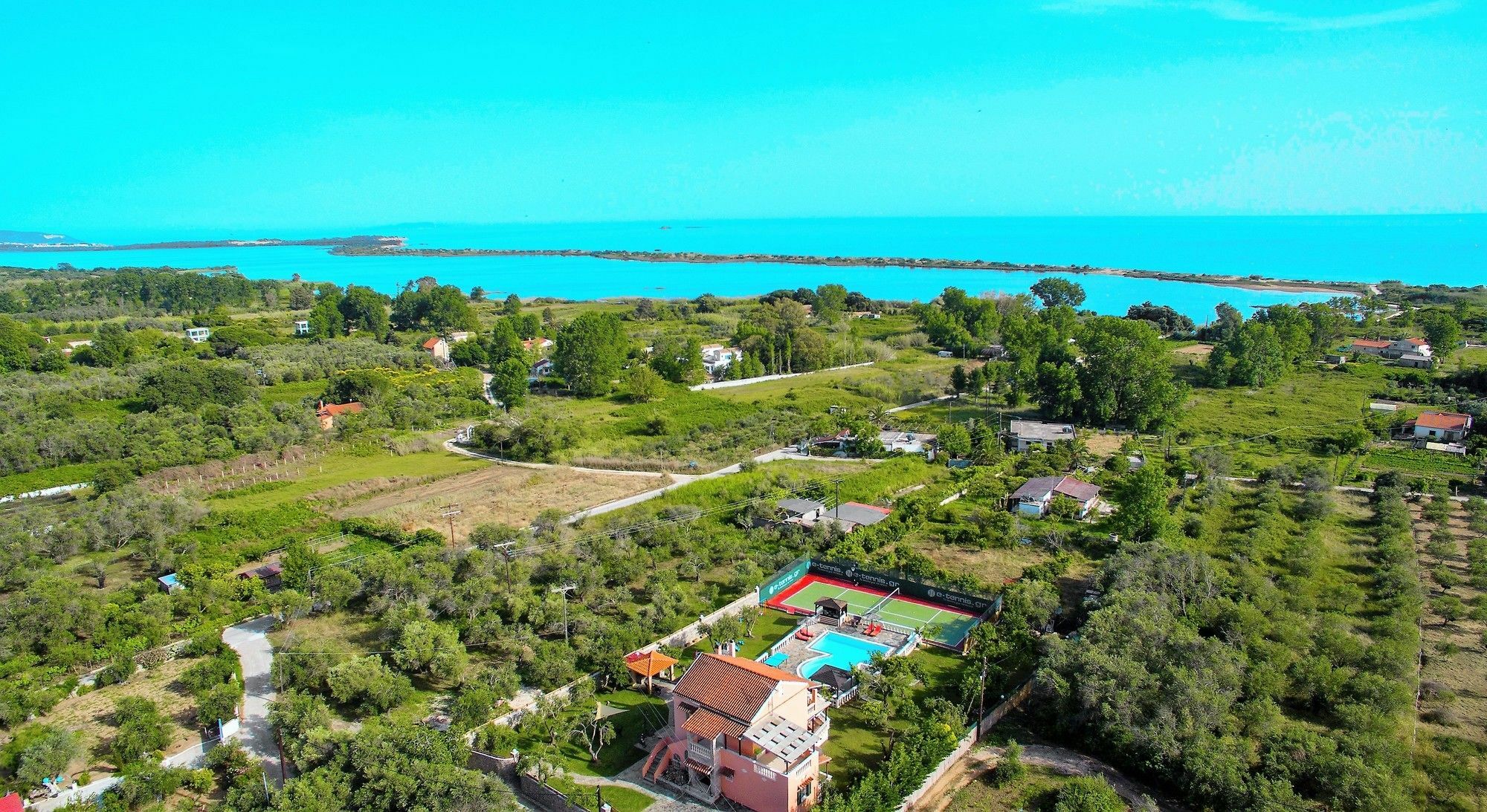 Villa Maxim With Private Pool & Tennis Court Halikounas Exterior photo
