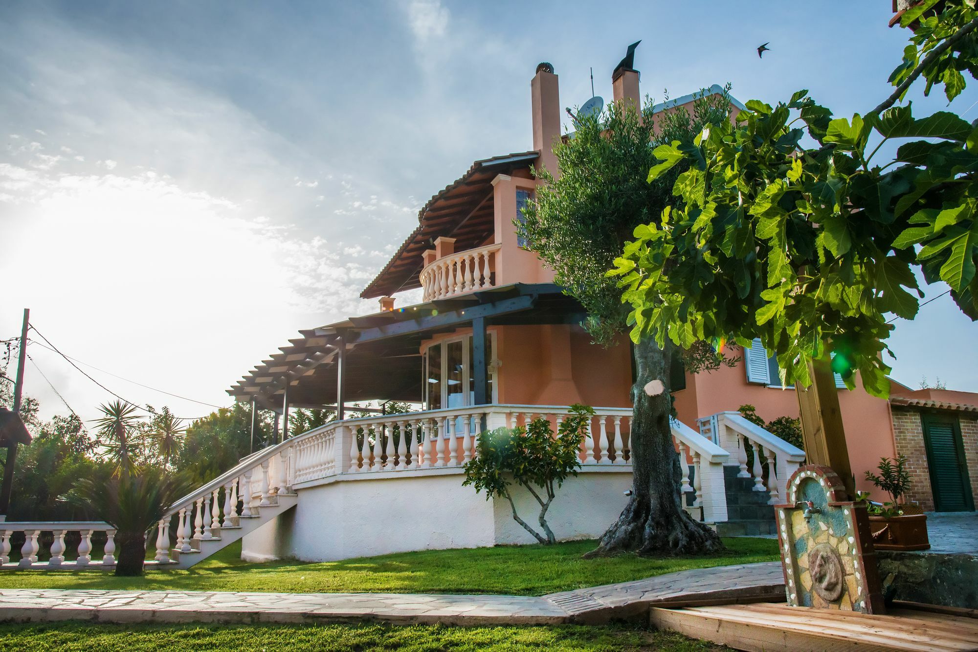 Villa Maxim With Private Pool & Tennis Court Halikounas Exterior photo